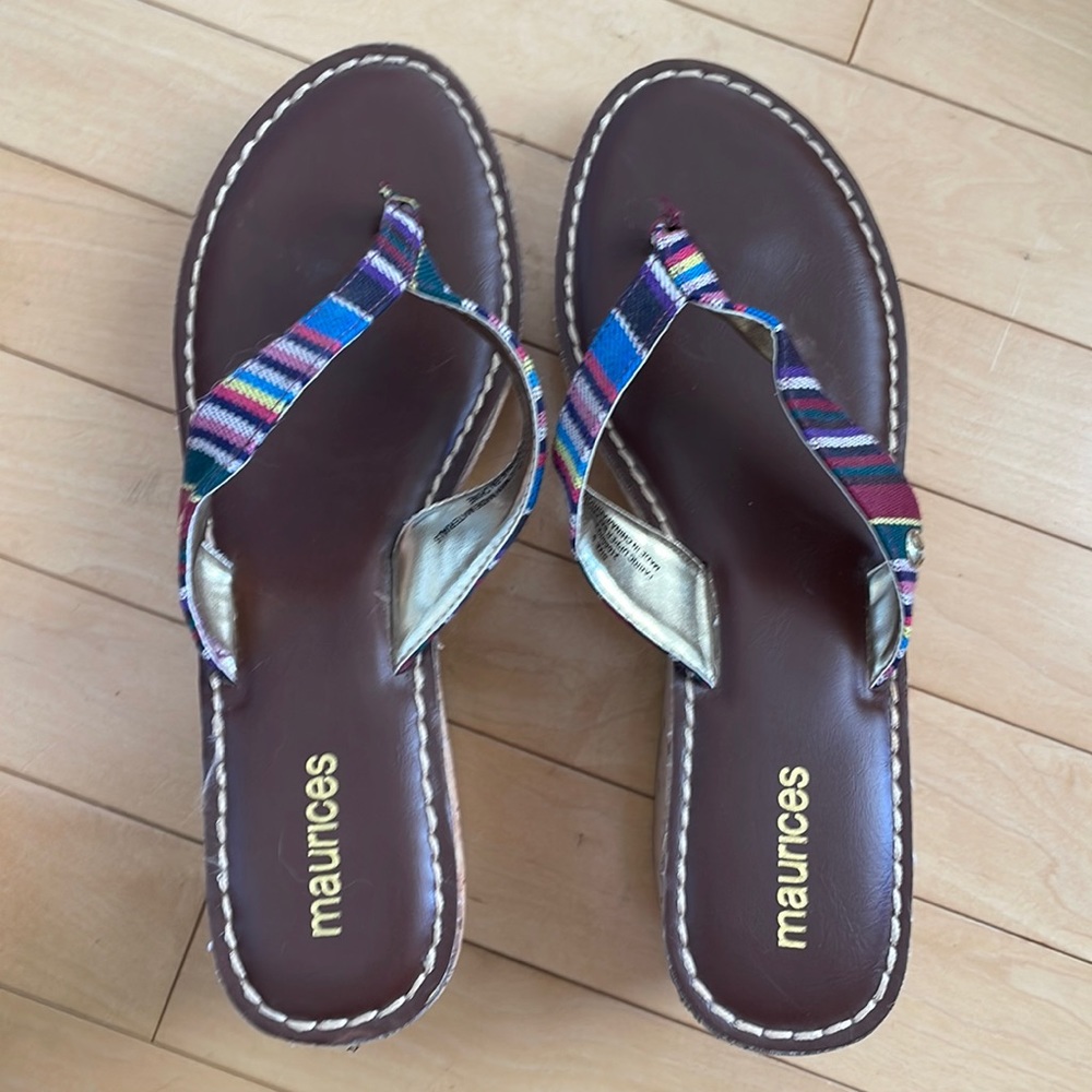 Multi color wedge